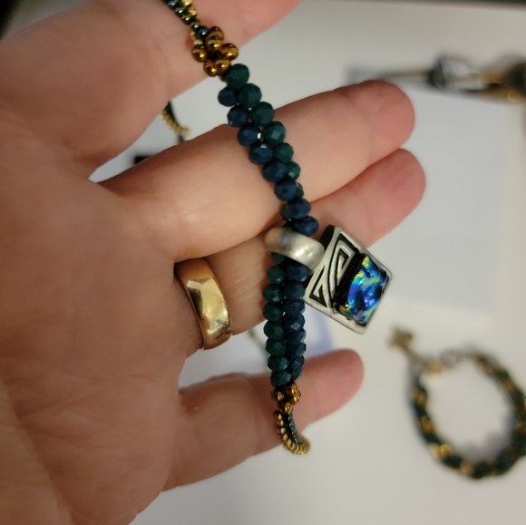 18" Beaded Gold and Green necklace with 1" silver Pendant with rainbow stone - Picture 11 of 11